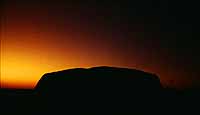 Letzter Sonnenstrahl am Horizont
