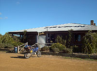 Pub auf dem Weg zum Cape Le Grand NP